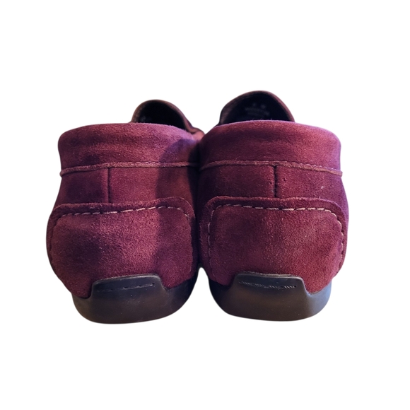 Munro American Ramie burgundy suede loafers - 8 M              U99